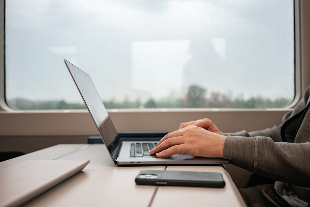 Transform Your Business Travel Experience with Smart Tools